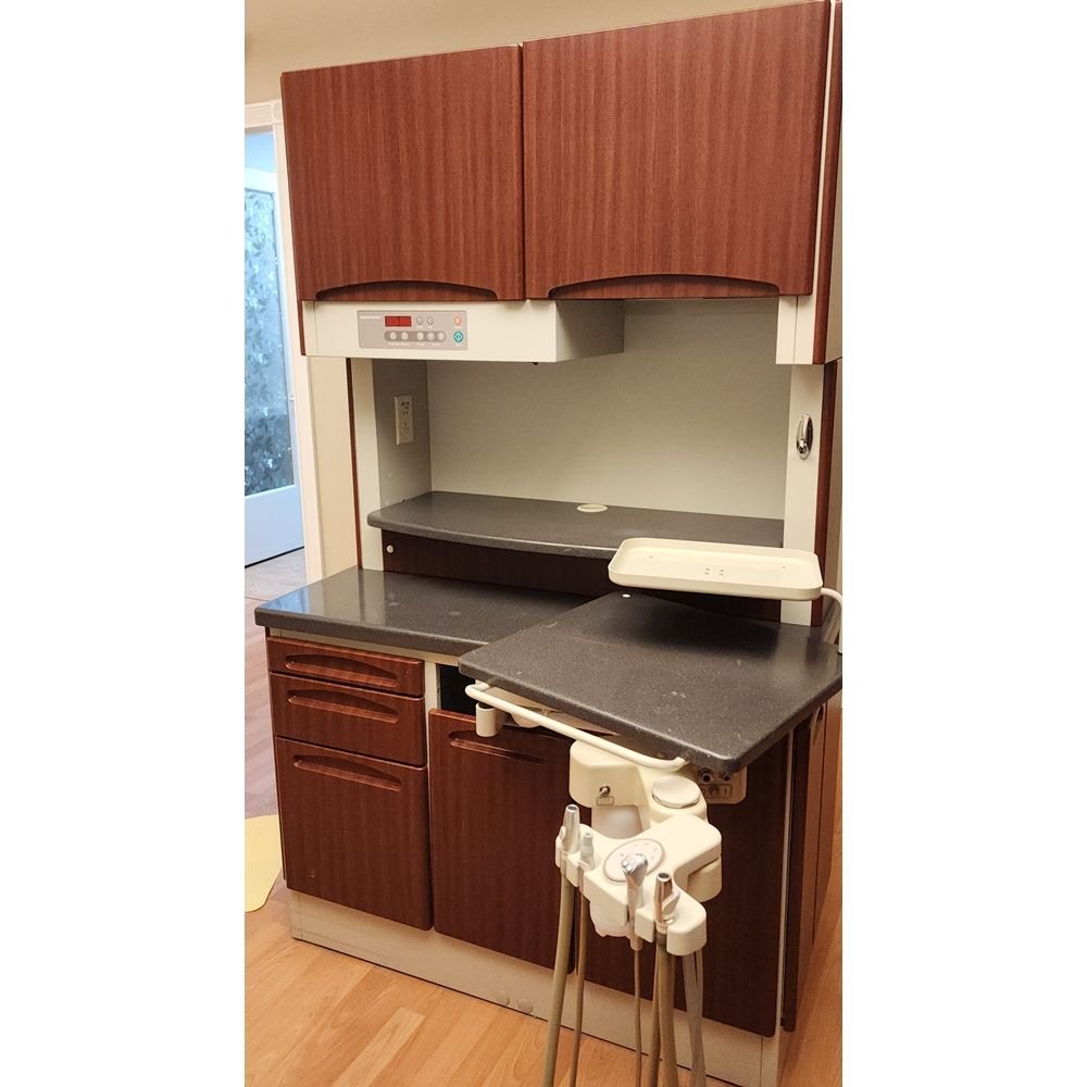 2 Room Dental Office - Midmark Ultracomfort Chairs, Midmark Stools & Lights, Midmark Cabinets - Image 2