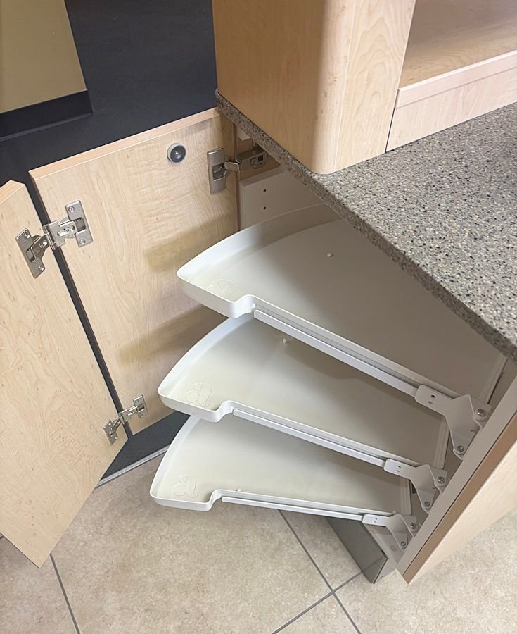 5 ROOM ADEC Dental Cabinet Package - (5) Adec 5580 Rear Treatment w/ 541 Dr Delivery & Assist. Pkg - (4) Adec 5543 Center Island - Limber Maple Laminate, Quarry Melange Solid Tops - Image 3