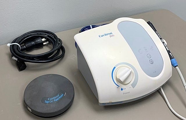 Dentsply (GEN-136) Cavitron Plus Tap-On 30k Scaler - Wireless Foot Control - Image 2
