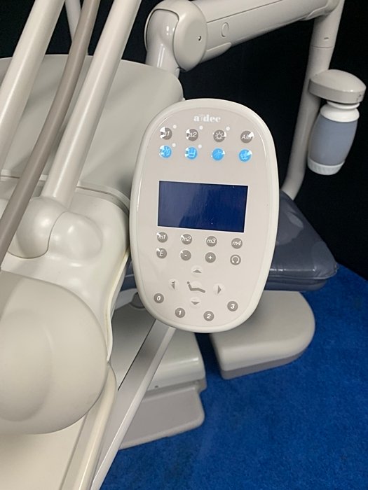 ADEC 511-533-551-571 - Complete Operatory Package (Surf) - Radius Euro Delivery, Assistant Pkg. & Light - Ultraleather Upholstery - Image 4