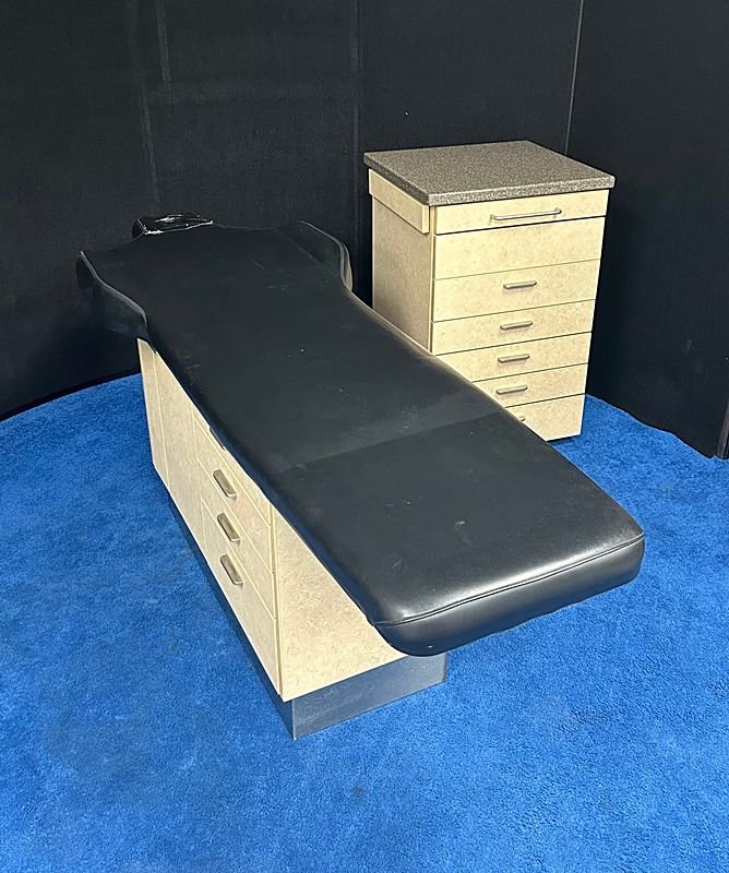 European Design 3pc Ortho Package - PB-250 Pedo Bench, EML1820 Supply Cabinet, OC2932 Ortho Cart w/ Forest Delivery Unit - Color of Choice Vinyl Upholstery *Refurbished - Image 3