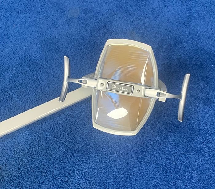 Pelton & Crane LFII Dental Post Mount Light - Image 6