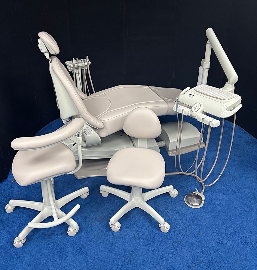 Midmark UltraComfort Dental Operatory Package w/ Stool Set - Radius Delivery, Assistant Pkg. - Color of Choice - Plush, Ultraleather Upholstery