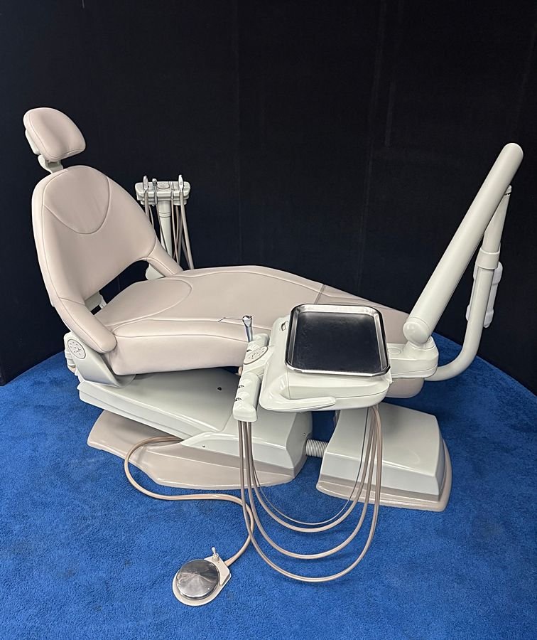 Midmark UltraComfort Dental Operatory Package w/ Stool Set - Radius Delivery, Assistant Pkg. - Color of Choice - Plush, Ultraleather Upholstery - Image 3