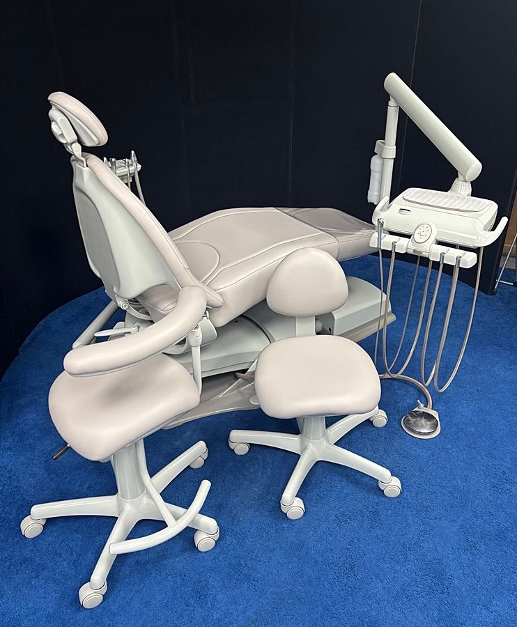 Midmark UltraComfort Dental Operatory Package w/ Stool Set - Radius Delivery, Assistant Pkg. - Color of Choice - Plush, Ultraleather Upholstery - Image 10