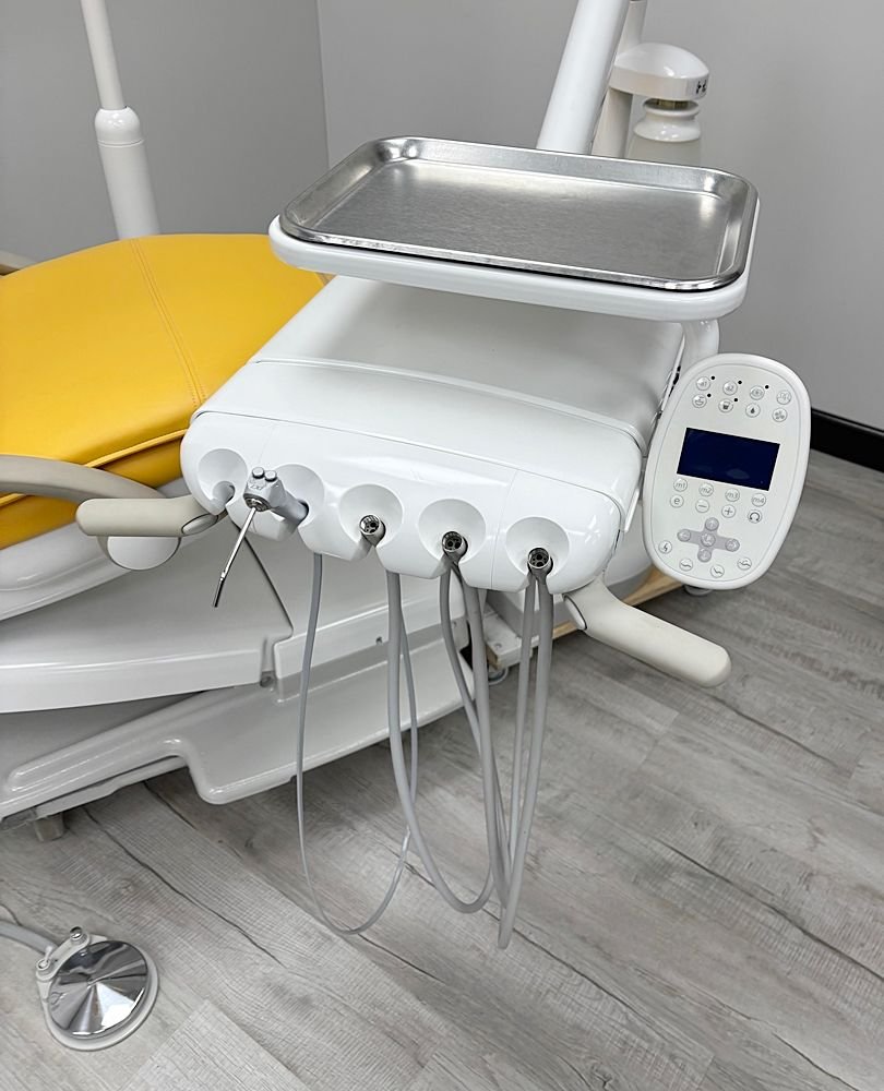 ADEC 511-532-551-571L - Complete Operatory Package (White) - Radius LED Light, Delivery, Assistant Pkg. - Ultraleather Upholstery - Image 7