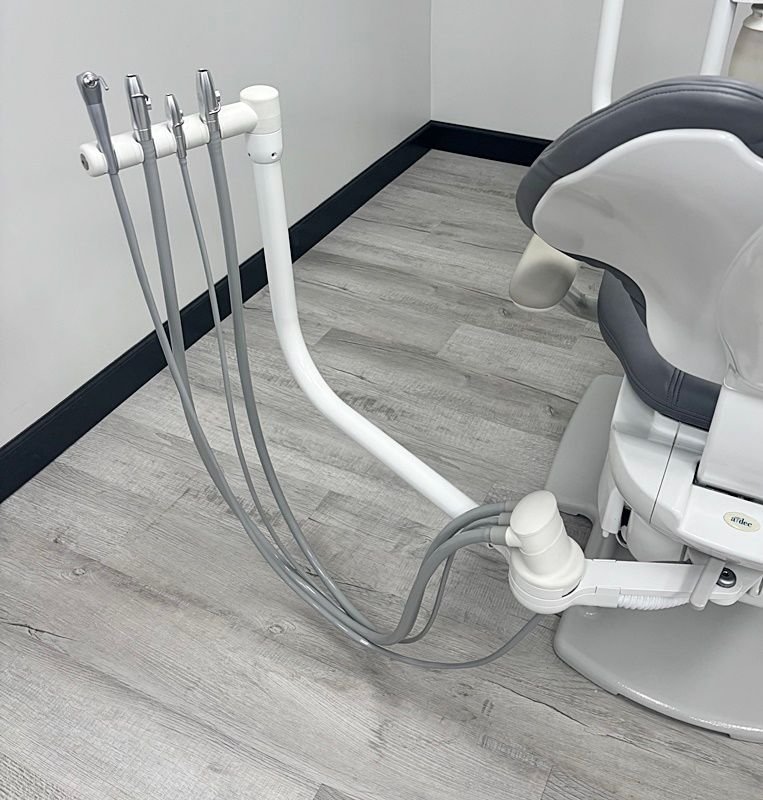 ADEC 411 Dental Operatory Chair w/ Adec 332 Delivery, 351 Assistant, 371 Light - New Ultraleather Upholstery - Image 13
