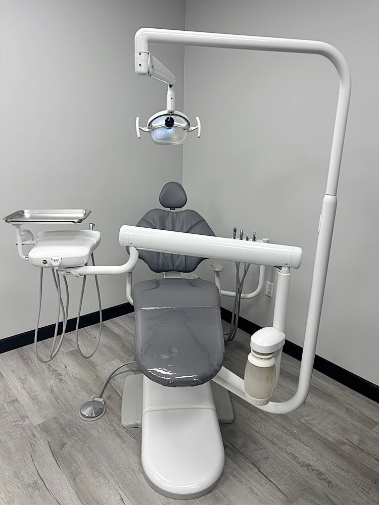 ADEC 411 Dental Operatory Chair w/ Adec 332 Delivery, 351 Assistant, 371 Light - New Ultraleather Upholstery - Image 5