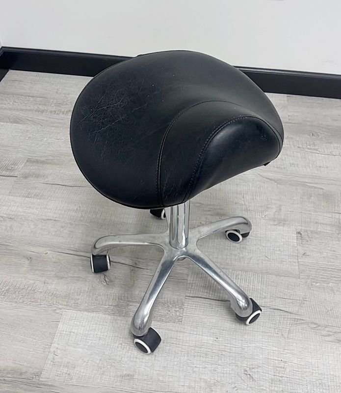 Dental Saddle Style Stool (Black Vinyl) - Image 2