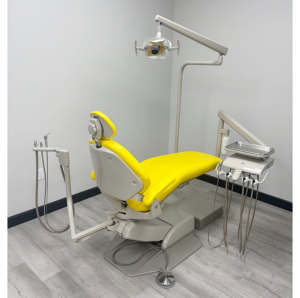 ADEC 1021 Decade Dental Radius Operatory Package w/ ADEC 1601-1622 Stool Set - NEW DCI Delivery Unit (Dual Touchpad Chair Controls) - Good Used Vinyl Upholstery - Image 7