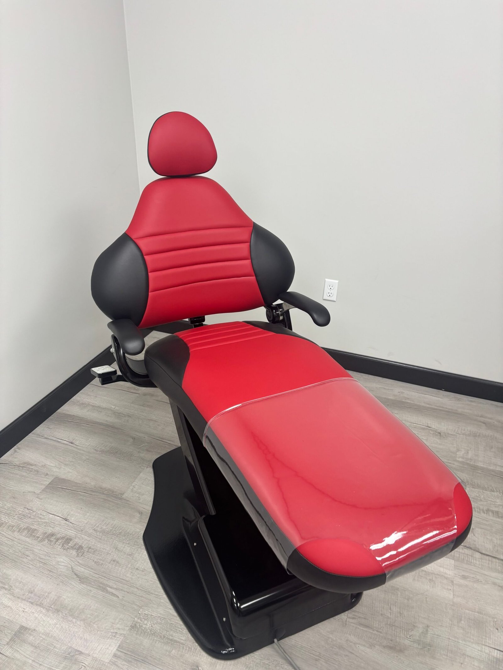 Forest 3900 Dental Patient Chair - Red & Black Ultraleather Upholstery - Image 8