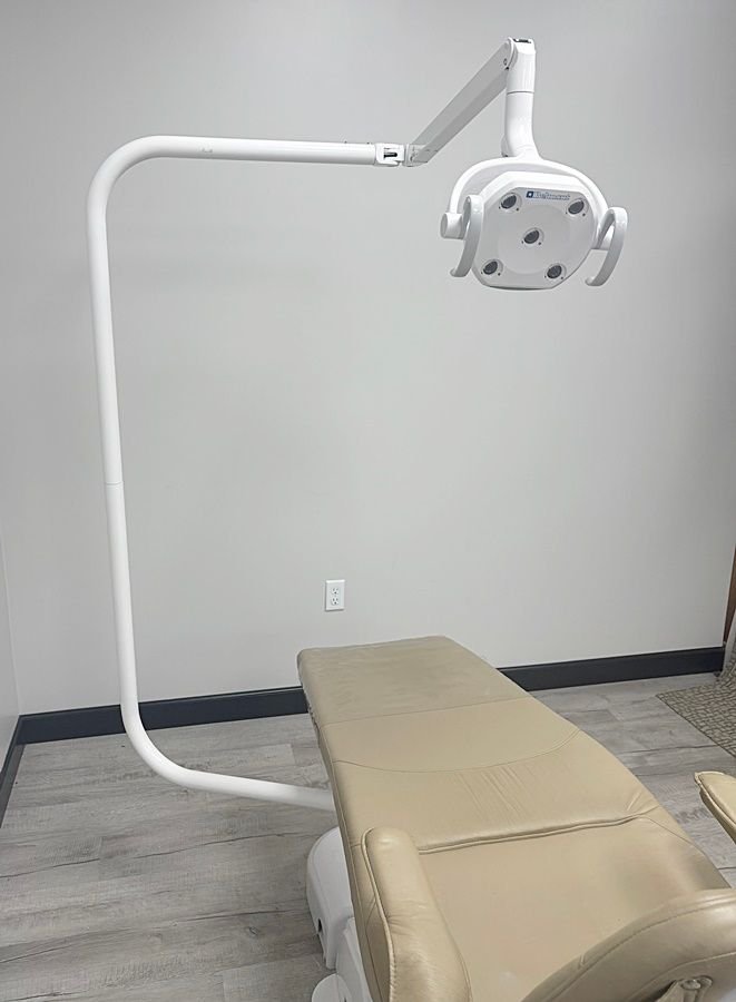 Belmont (AL-320X) - Clesta Radius Mount LED Dental Exam Light - Image 2